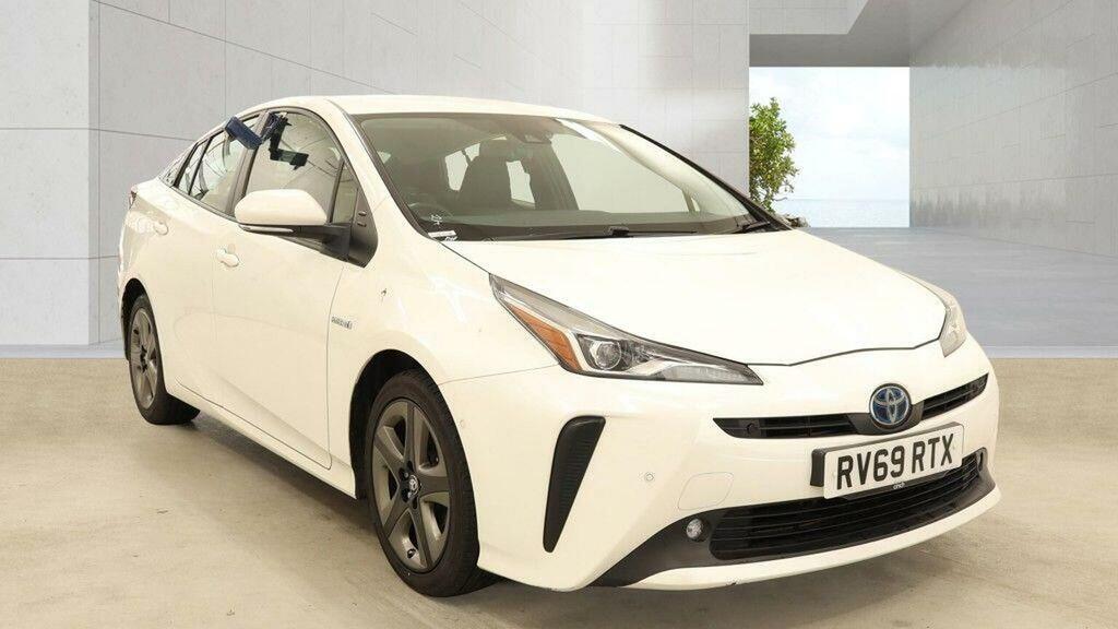 Toyota Prius 1.8 Vvt-h Excel Cvt Euro 6 Ss 15In Alloy White