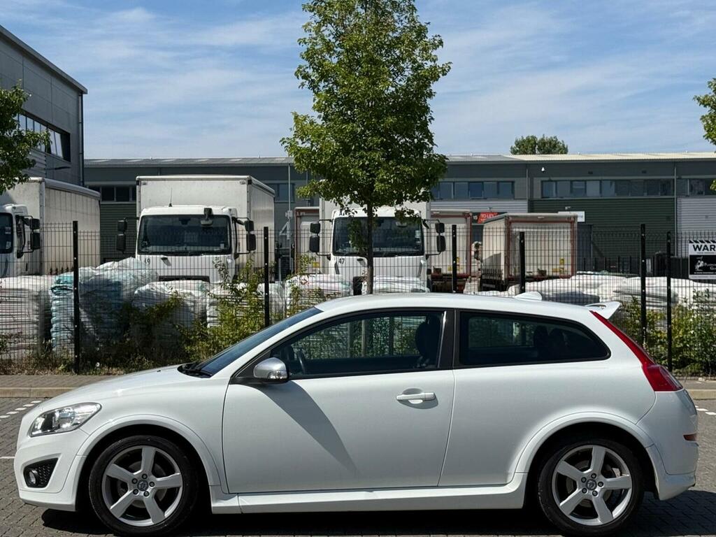Volvo C30 2.0 R-design Sports Coupe Euro 5 White #6