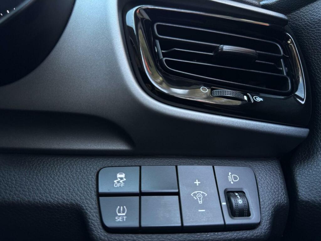 Kia Stonic 1.0T Gdi Mixx White #17