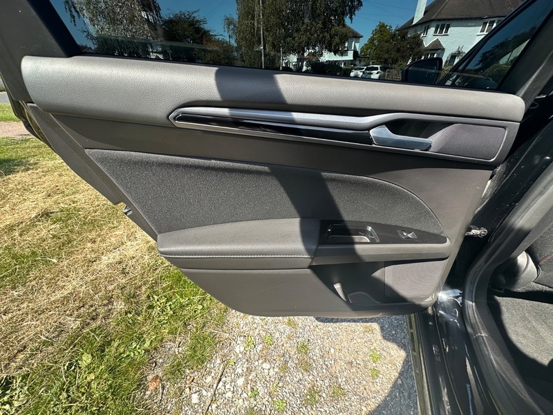 Ford Mondeo 2.0 Tdci Titanium 5Dr- Parking Sensors, P Silver #28