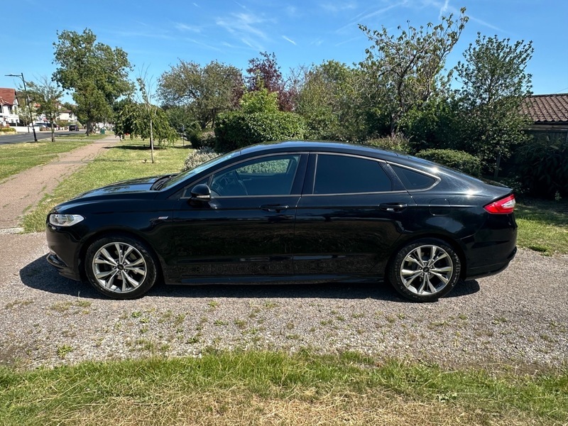 Ford Mondeo St-line Tdci Black #6