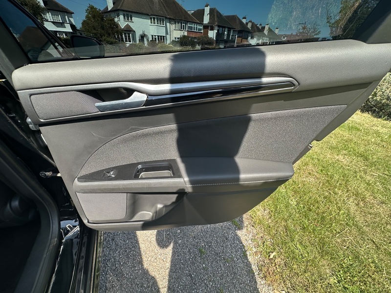 Ford Mondeo 2.0 Tdci Titanium 5Dr- Parking Sensors, P Silver #24