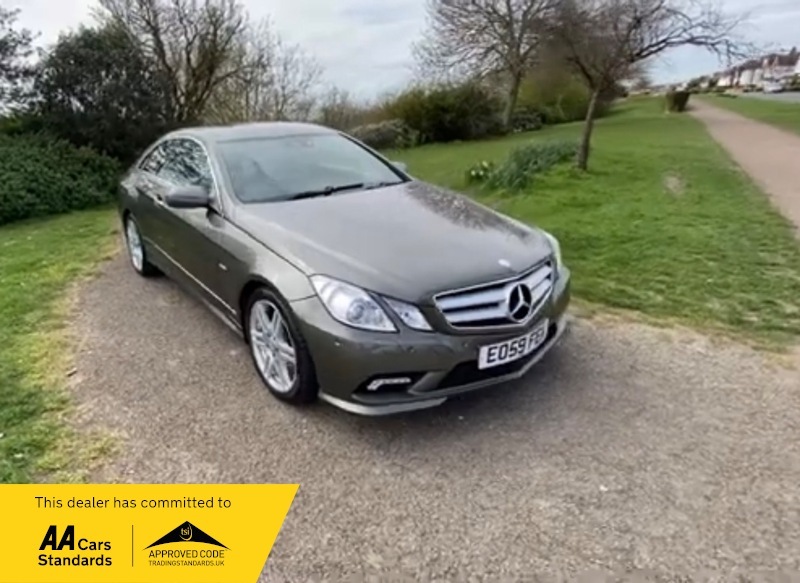 Mercedes-Benz E Class 3.0 E320 Cdi Avantgarde G-tronic #1