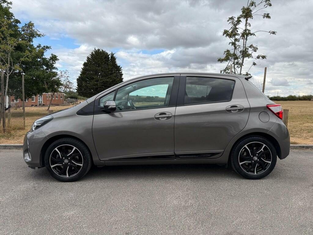 Toyota Yaris 1.5 Vvt-i Design Euro 6 Brown #6