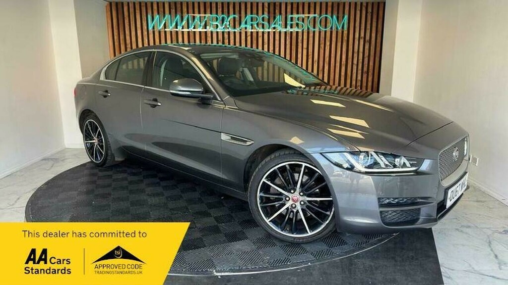 Jaguar XE Saloon 2.0D Portfolio Awd Euro 6 Ss 2 Grey