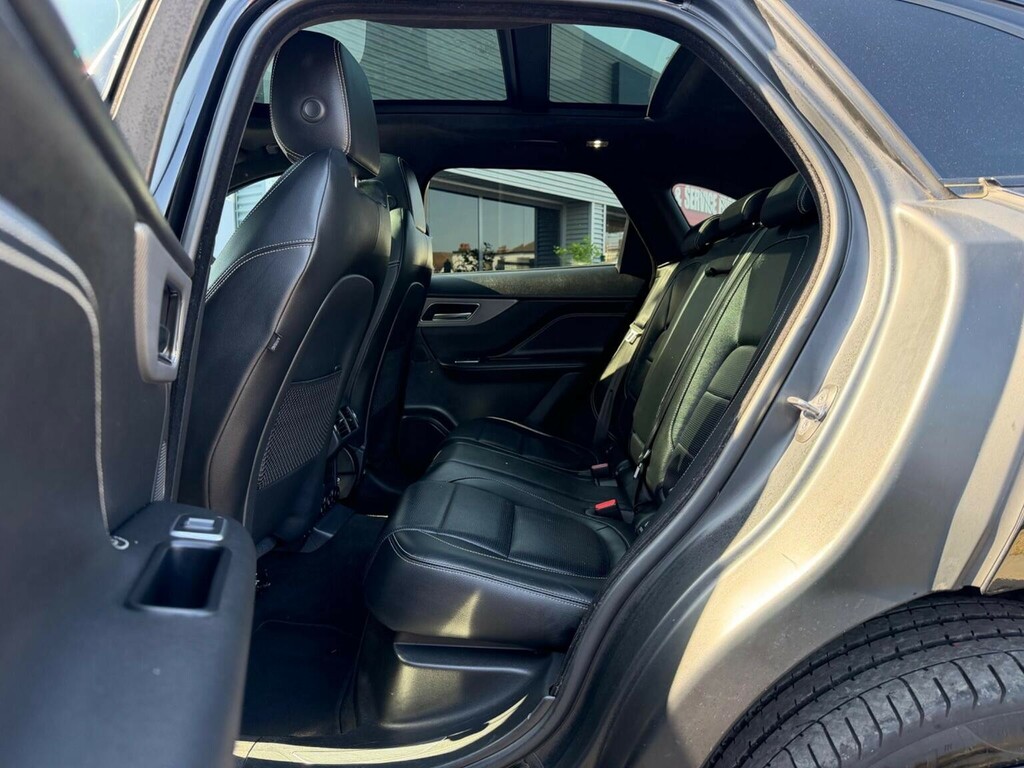 Jaguar F-Pace Suv Black #33