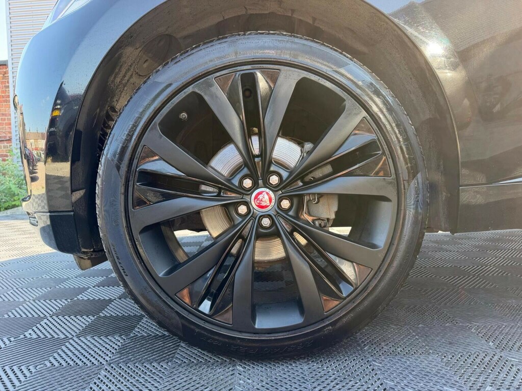 Jaguar F-Pace Suv Black #62
