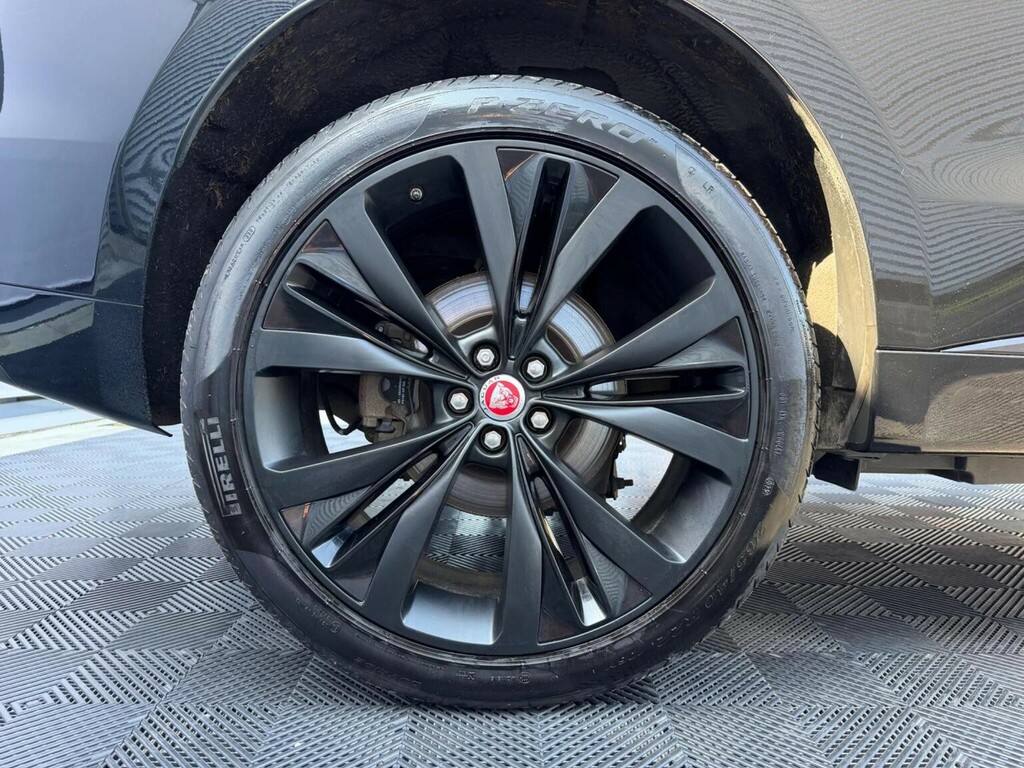Jaguar F-Pace Suv Black #64