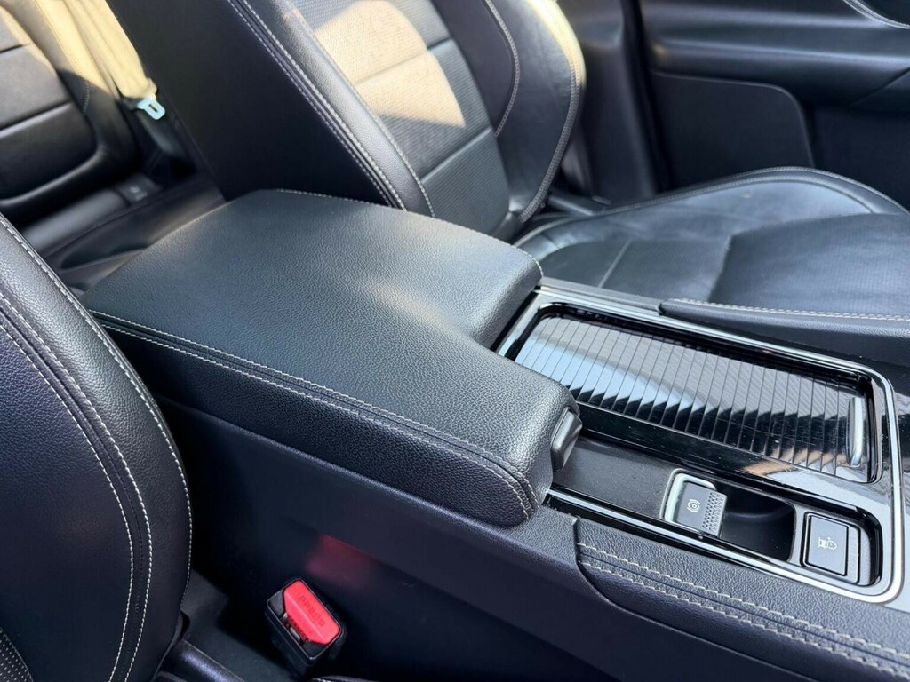 Jaguar F-Pace Suv Black #37