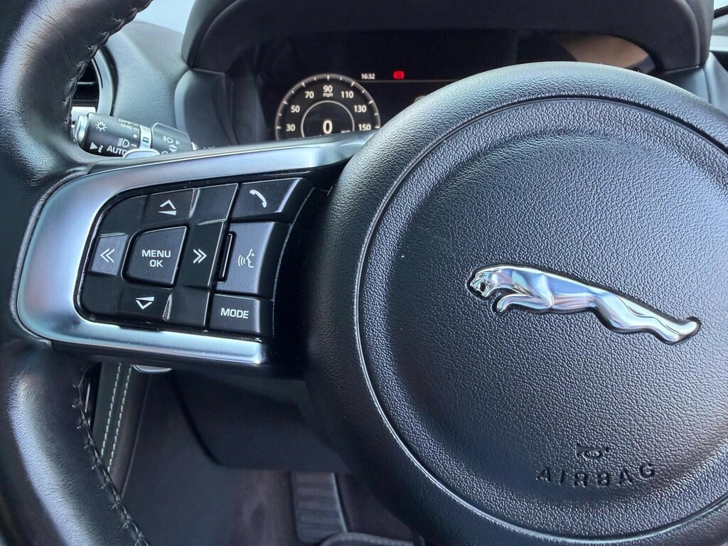 Jaguar F-Pace Suv Black #52