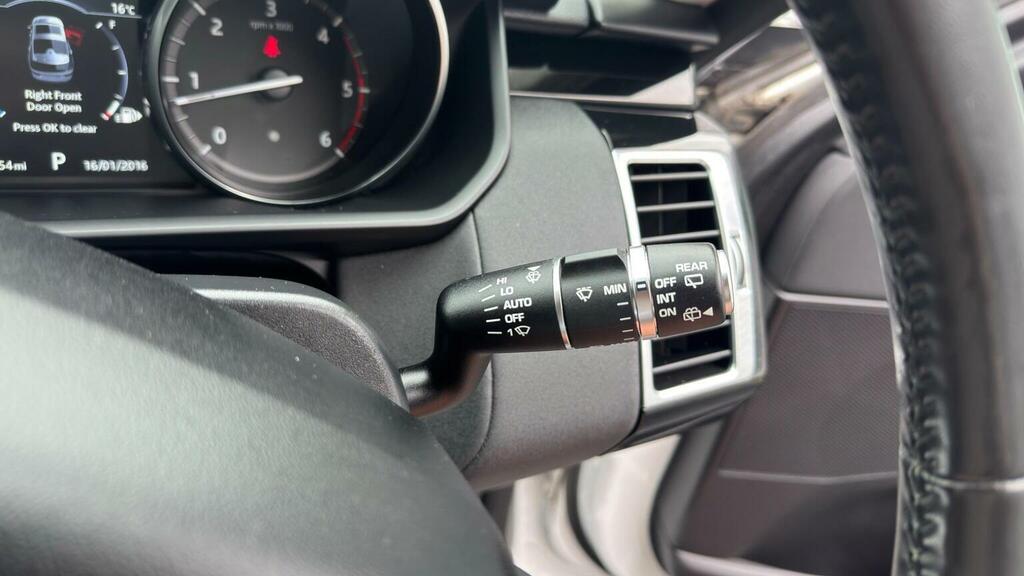 Land Rover Discovery Discovery First Edition Td6 Silver #49