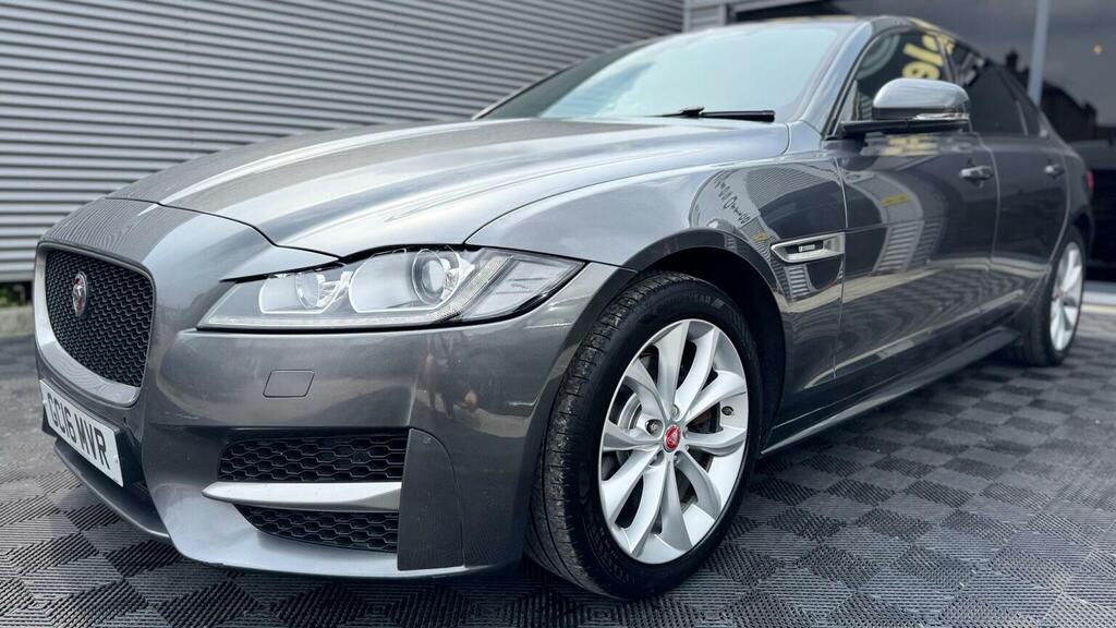 Jaguar XF 2.0D R-sport Euro 6 Ss Grey #6
