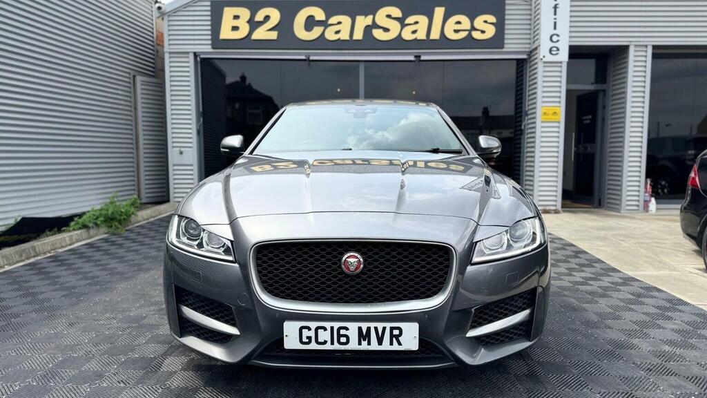 Jaguar XF 2.0D R-sport Euro 6 Ss Grey #3
