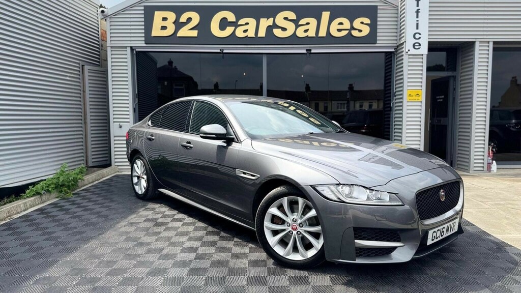 Jaguar XF 2.0D R-sport Euro 6 Ss Grey