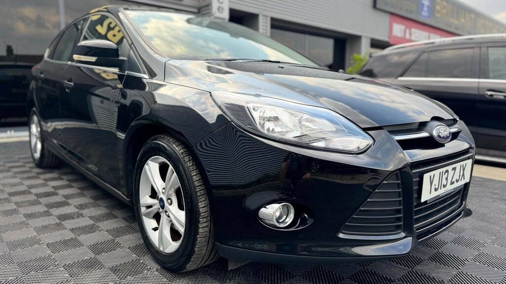 Ford Focus 1.6 Zetec Powershift Euro 5 Black #2