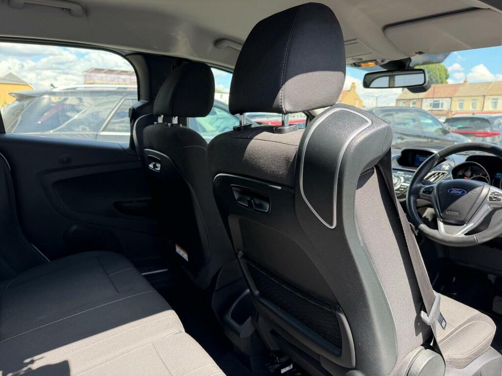 Ford B-Max Mpv 1.0 T Ecoboost Zetec, 53515 Miles 2014 Silver #16