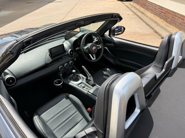 Fiat 124 Spider Spider Multiair Lusso Plus White #11