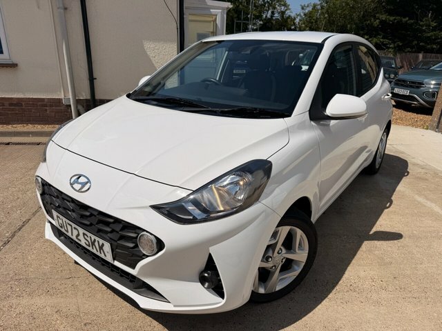 Hyundai I10 1.0 Se Connect Hatchback Euro 6 S GU72SKK White #2