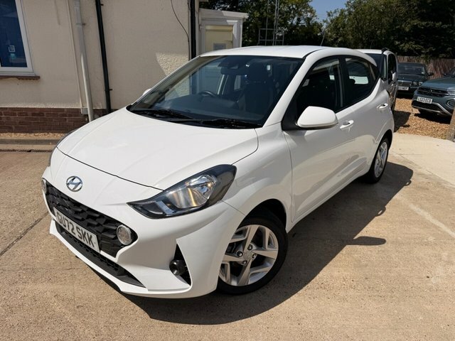 Hyundai I10 1.0 Se Connect Hatchback Euro 6 S White