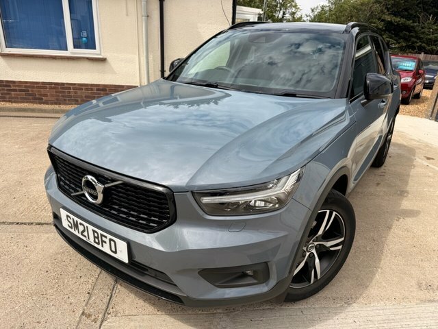 Volvo XC40 1.5 T3 R-design Suv Euro 6 Ss Grey #3