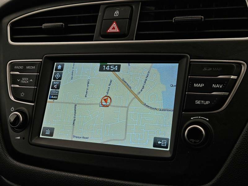 Hyundai I20 Mpi Play Grey #14