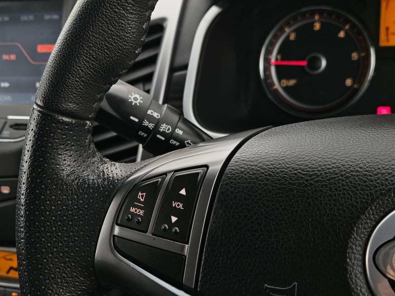 SsangYong Korando Elx 176 Bhp Black #19