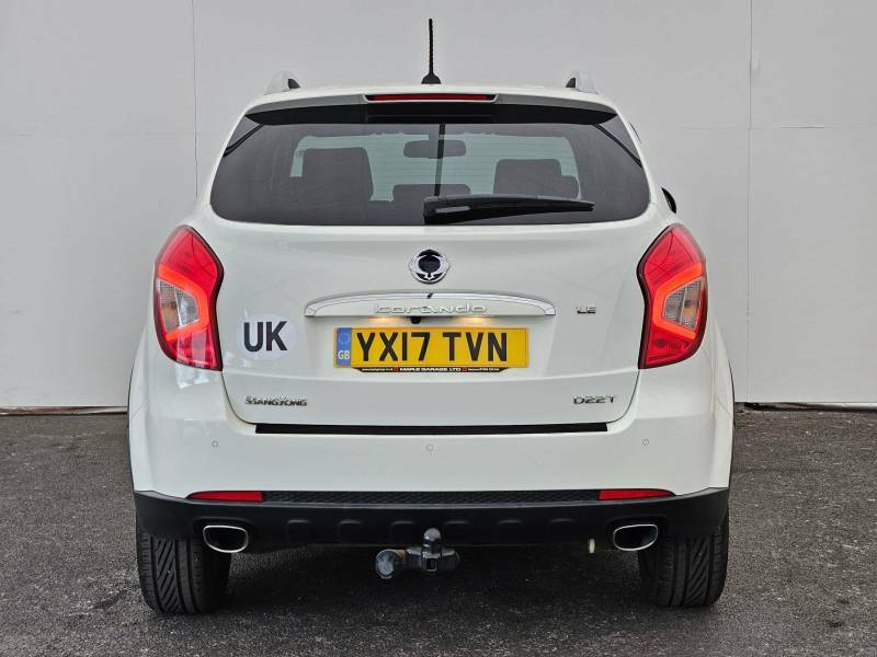 SsangYong Korando Elx 176 Bhp Black #8