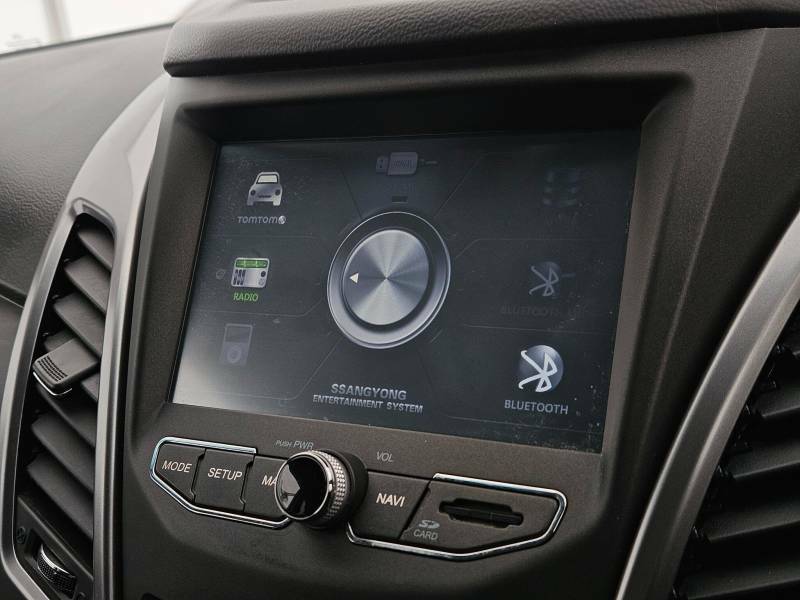 SsangYong Korando Elx 176 Bhp Black #15