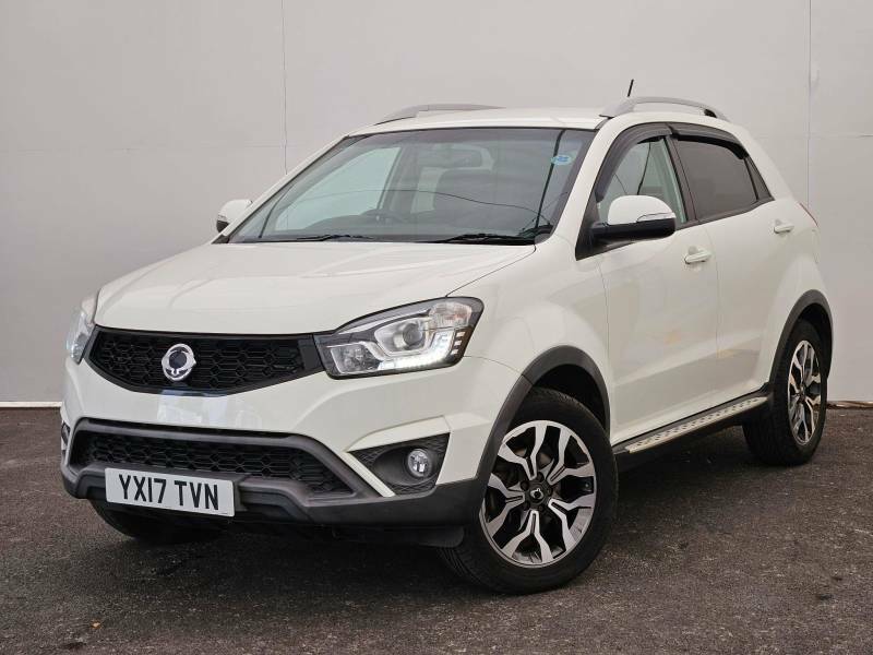 SsangYong Korando 2.2 Le White #6