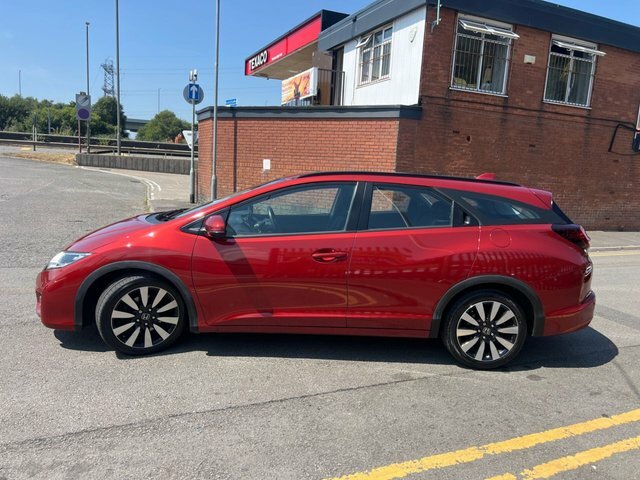 Honda Civic 1.8 I-vtec Se Plus Tourer Euro 6 Red #6