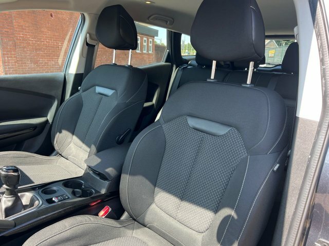 Renault Kadjar 1.2L Dynamique S Nav Tce 130 Bhp Black #23