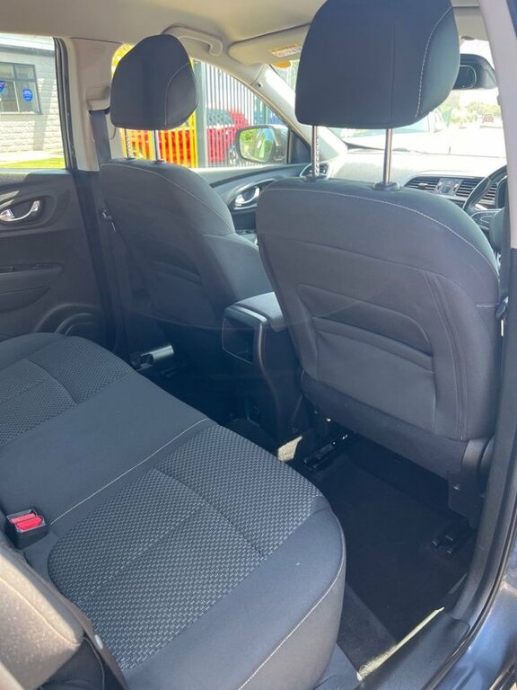 Renault Kadjar 1.2L Dynamique S Nav Tce 130 Bhp Black #24