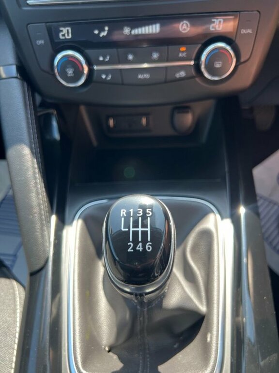 Renault Kadjar 1.2L Dynamique S Nav Tce 130 Bhp Black #41