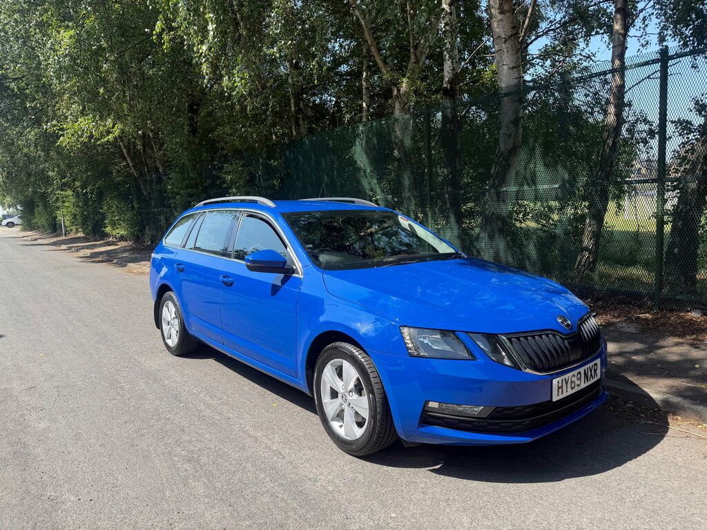 Skoda Octavia Octavia Estate Blue