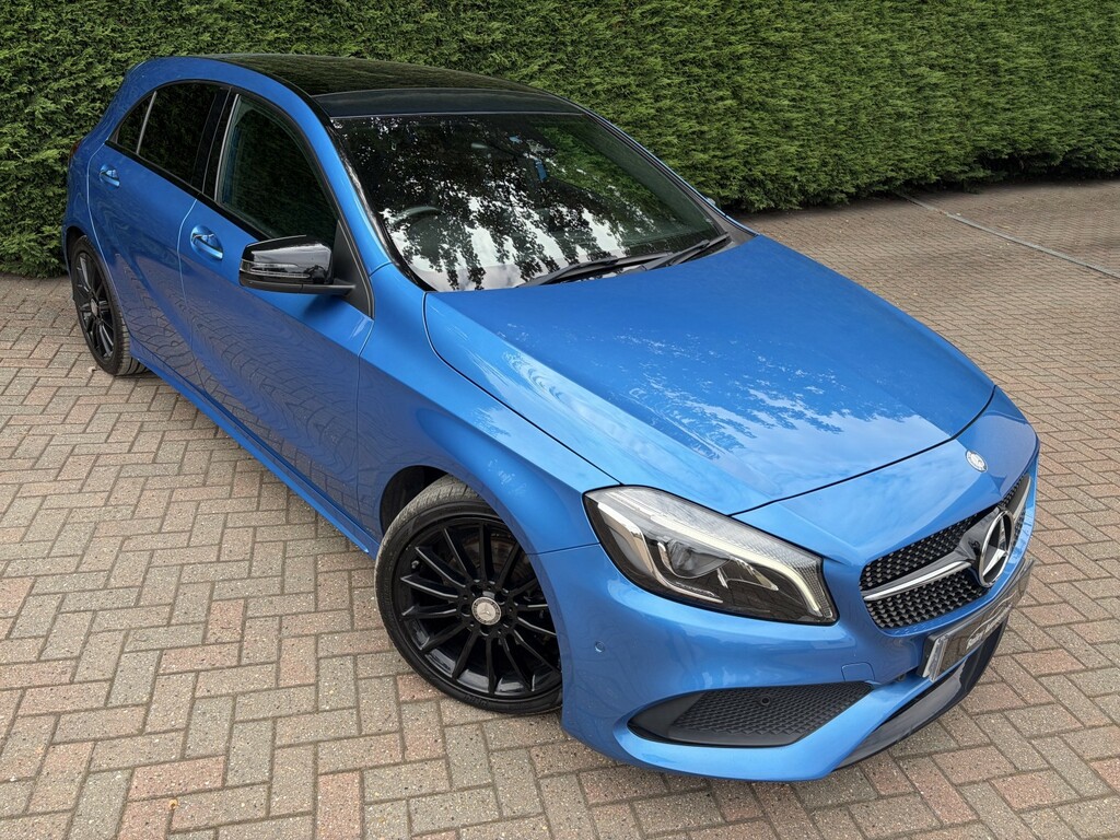 Mercedes-Benz A Class 2.1 A200d Amg Line Blue