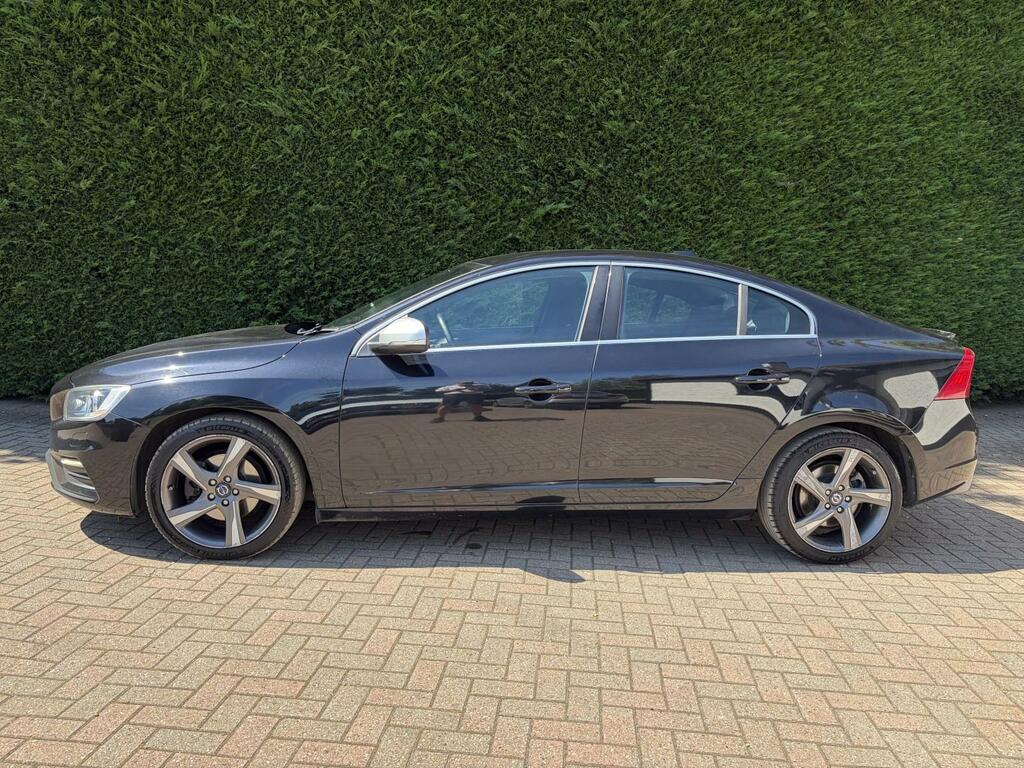 Volvo S60 2.0 D3 R-design Black #5