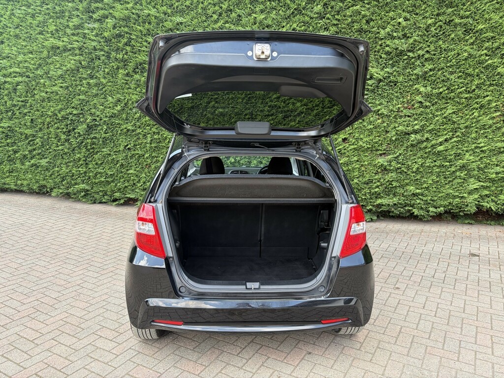 Honda Jazz 1.4 I-vtec Es Plus Black #6