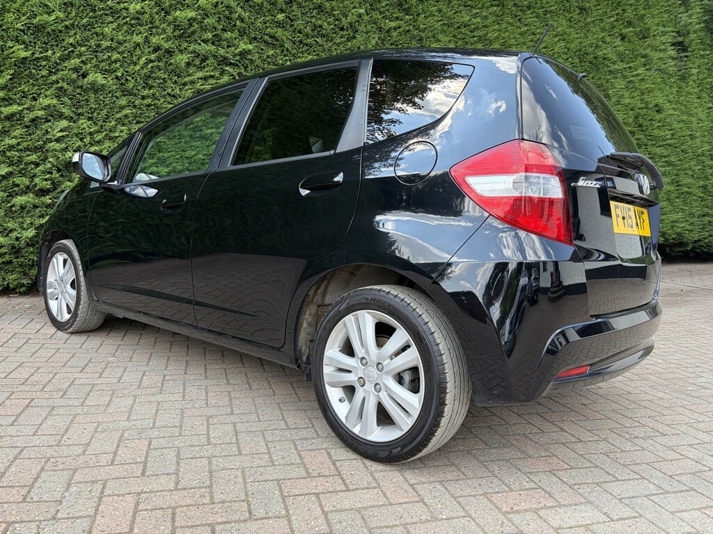 Honda Jazz 1.4 I-vtec Es Plus Black #5