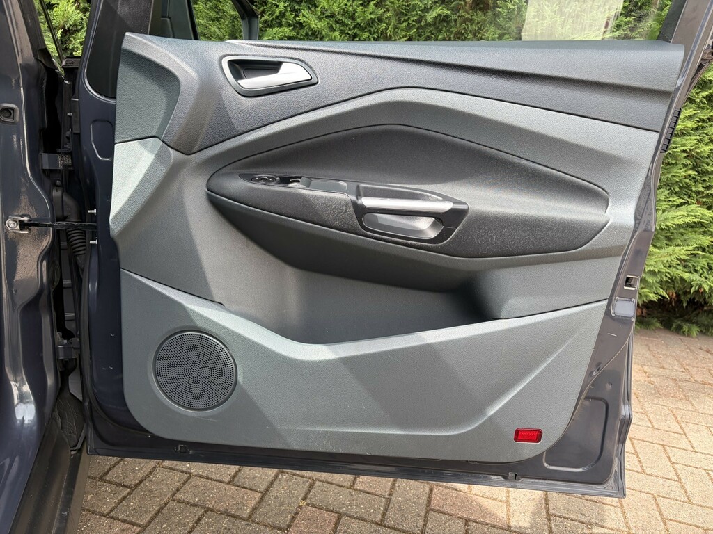 Ford C-Max Titanium Silver #28