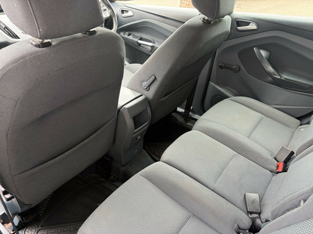 Ford C-Max Titanium Silver #25