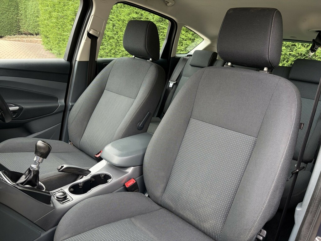 Ford C-Max Titanium Silver #21