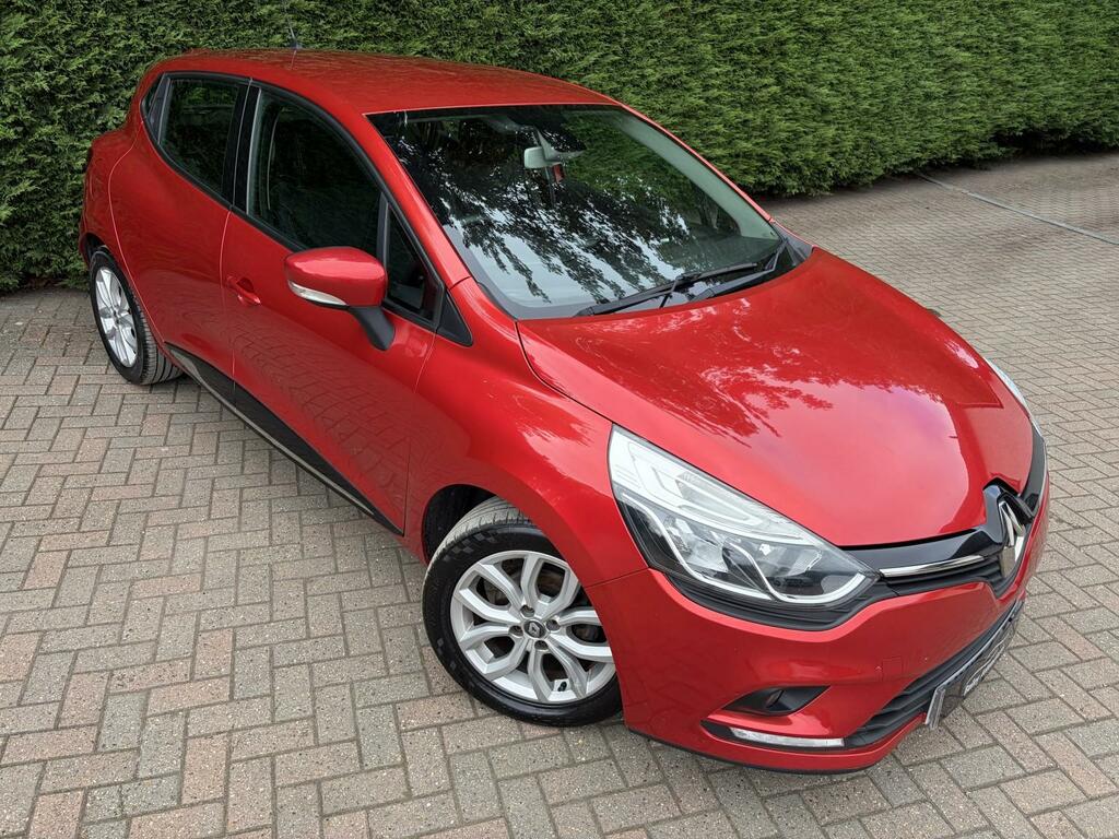 Renault Clio 1.2 Dynamique Nav 1.2 16V 75 Red