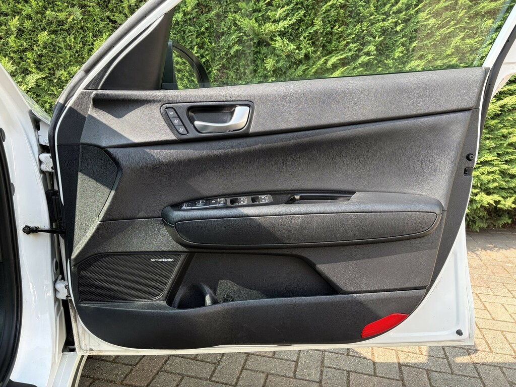 Kia Optima Crdi 3 Isg White #40