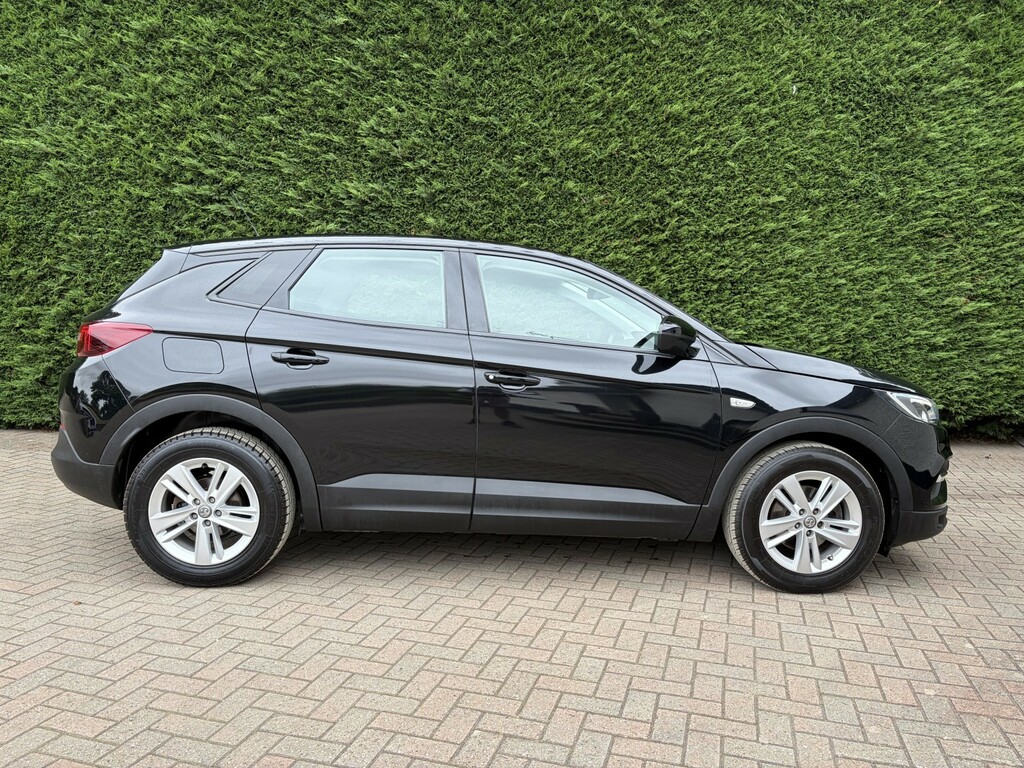 Vauxhall Grandland X 1.2 Turbo Se Black #4