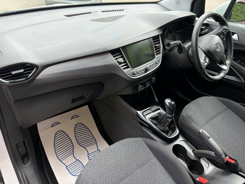 Vauxhall Crossland X Se Red #20