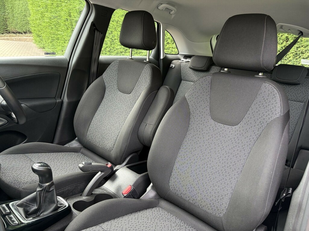Vauxhall Crossland X Se Red #21