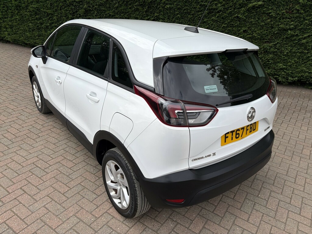 Vauxhall Crossland X Se Red #10