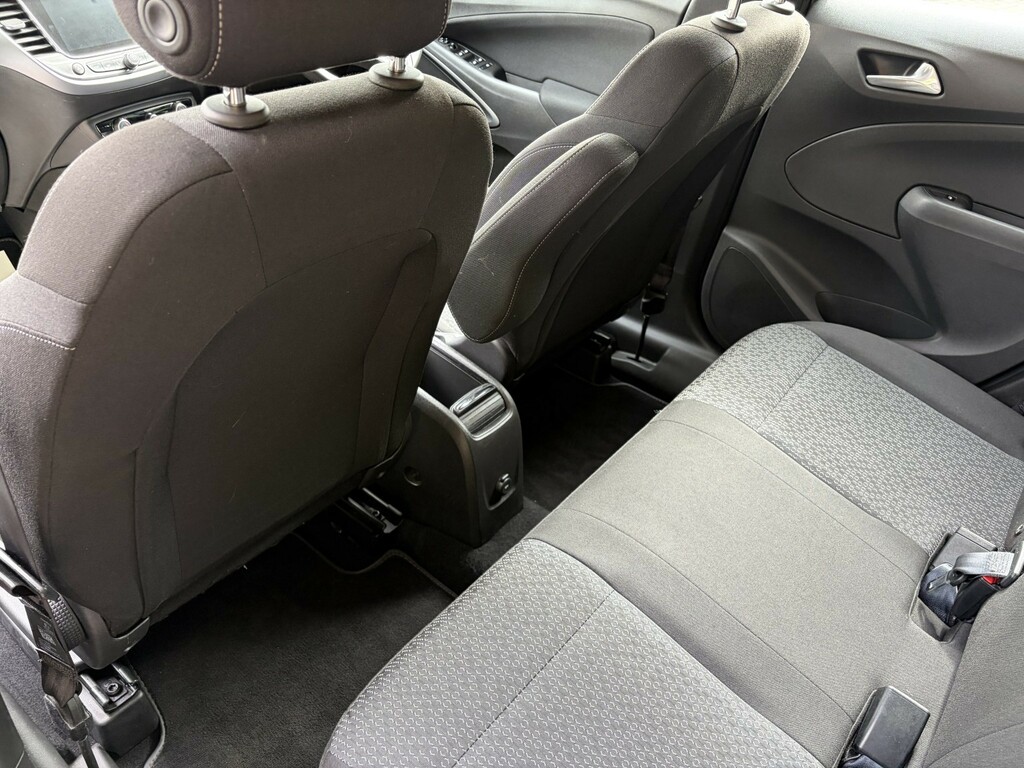 Vauxhall Crossland X Se Red #25