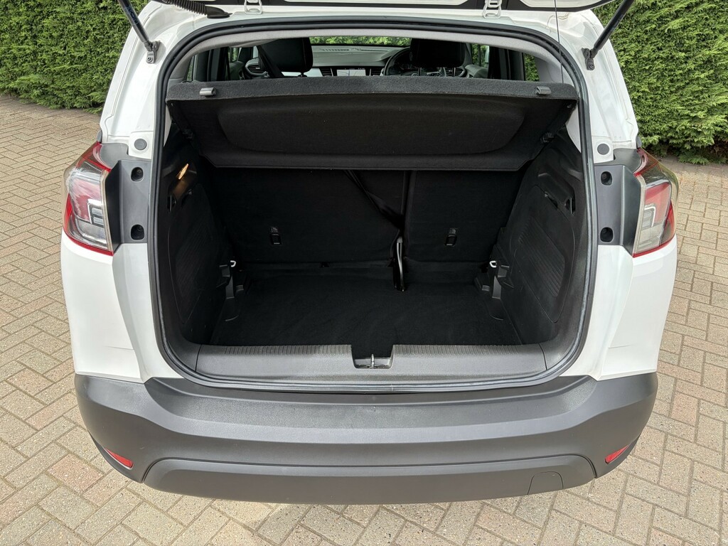 Vauxhall Crossland X Se Red #16