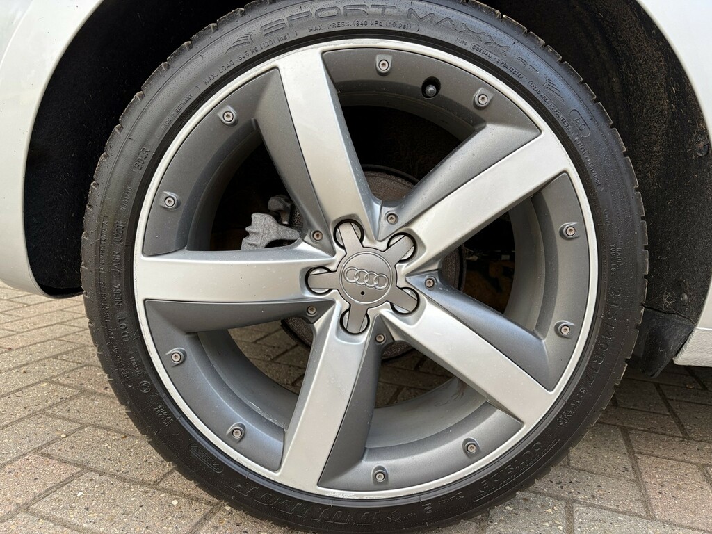 Audi A1 Sportback Tfsi Sport Black #38